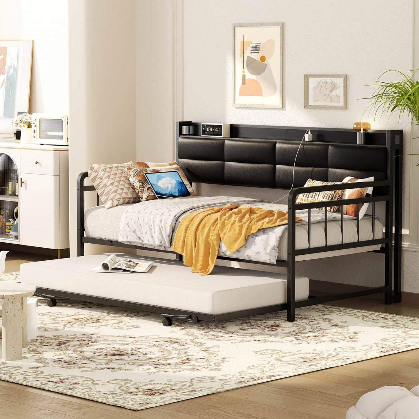Daybed with Trundle and Charging Station